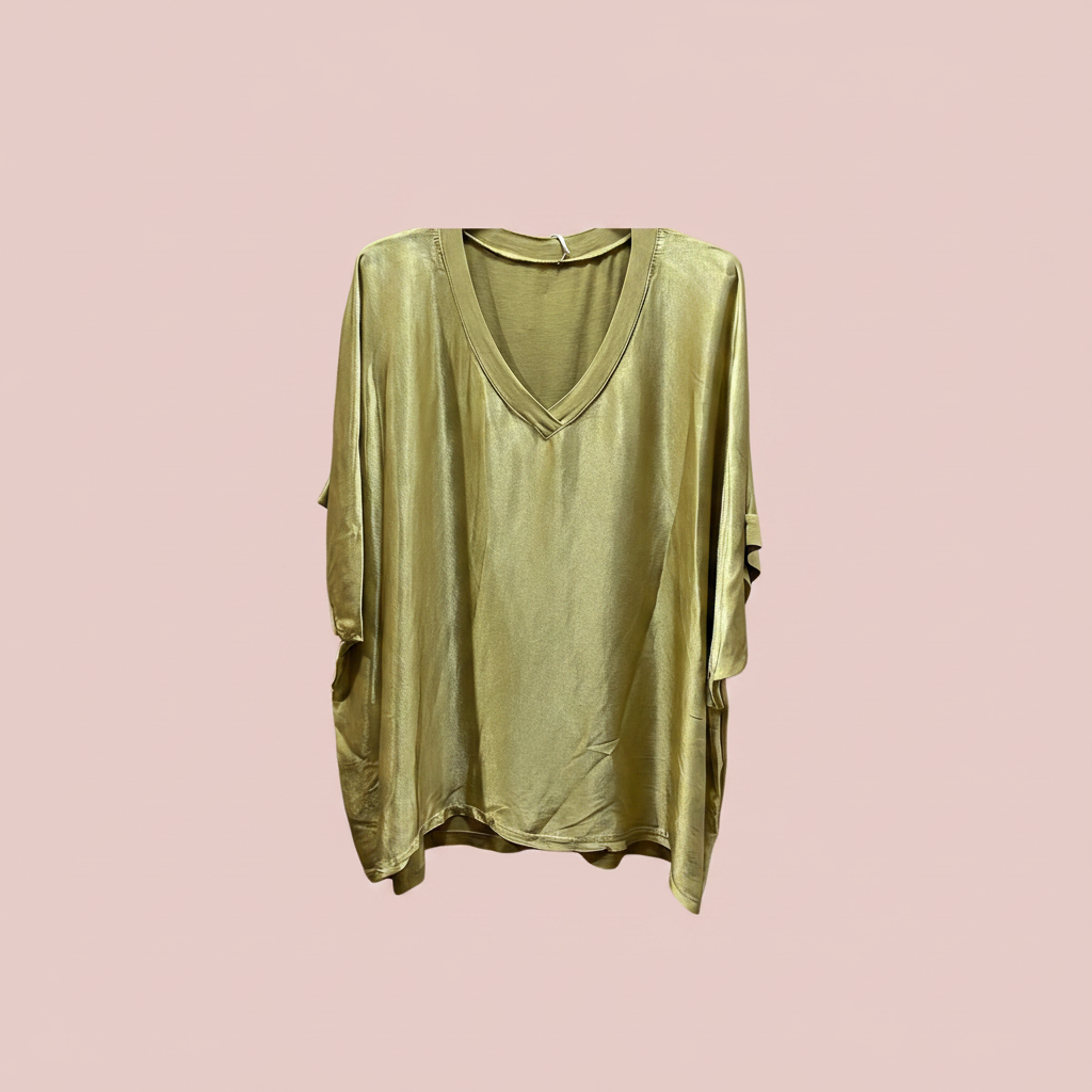 Blusa amarillo dorado producto solo fondo rosa