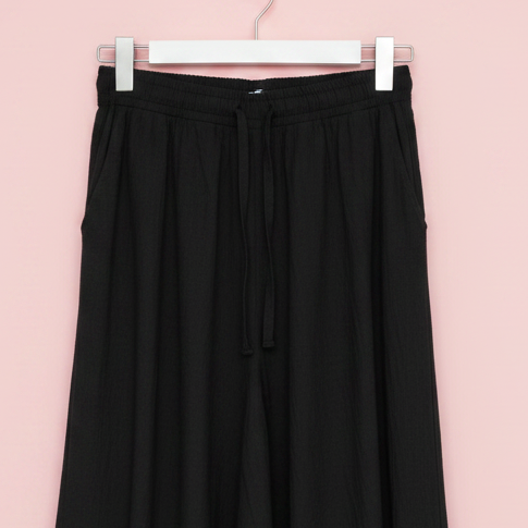 Bombacho Capri negro percha