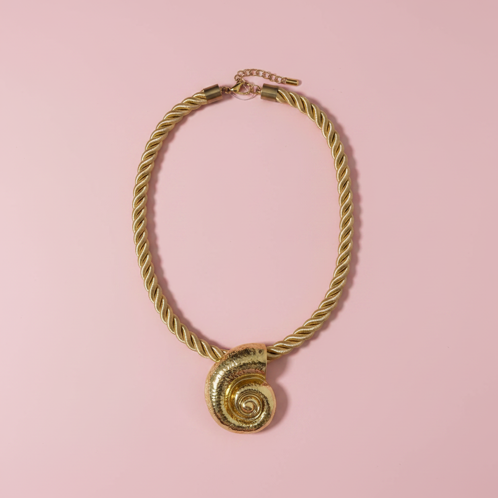 Collar caracola dorada v2
