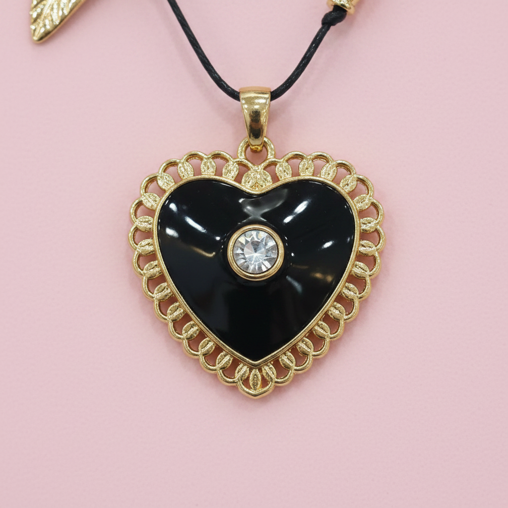 Collar Corazones detalle