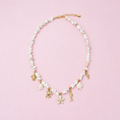 Collar fondo rosa