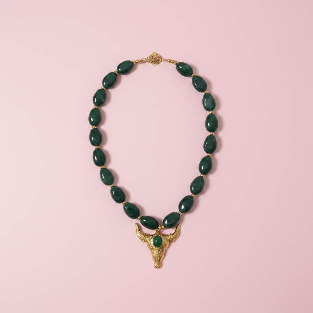 Collar jade toro producto