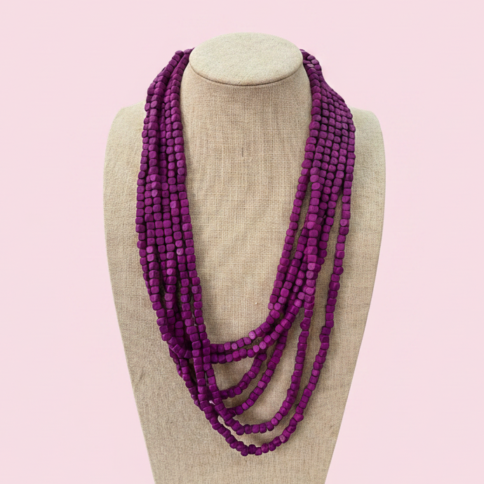 Collar multicapa morado