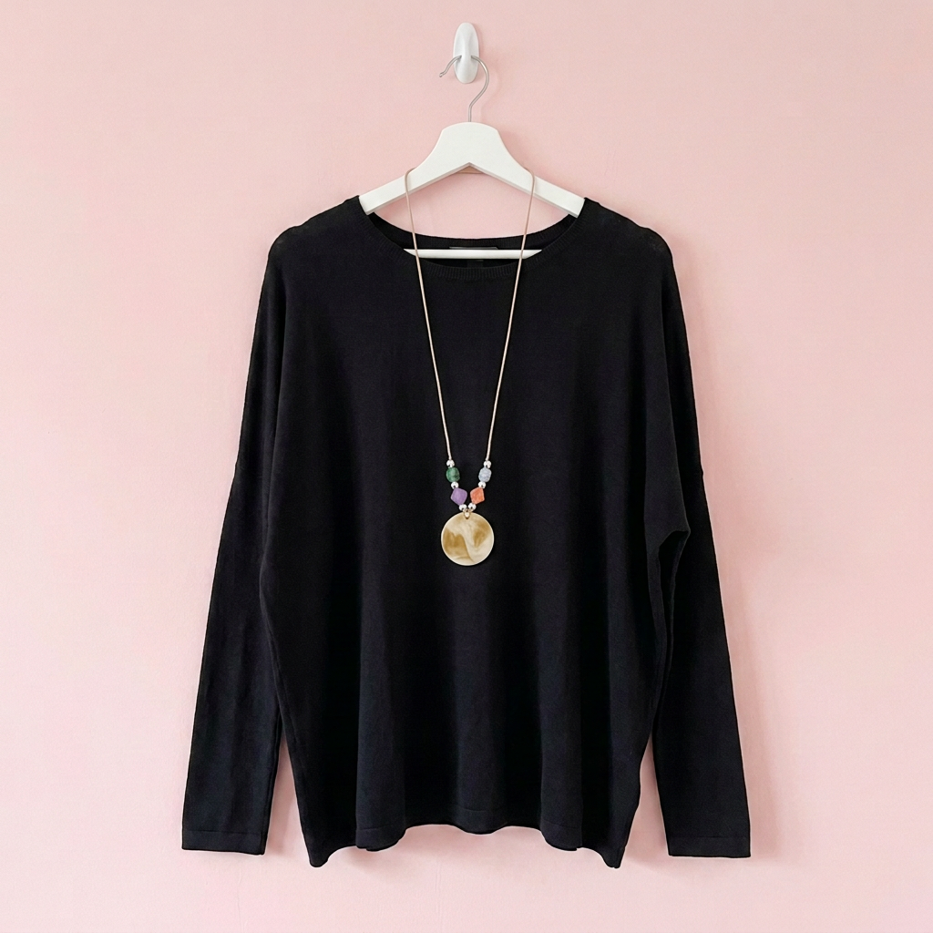 Jersey Eloísa negro con collar