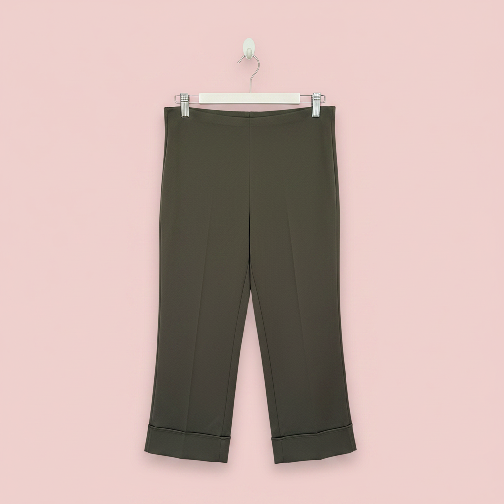 Pantalón verde cacería percha